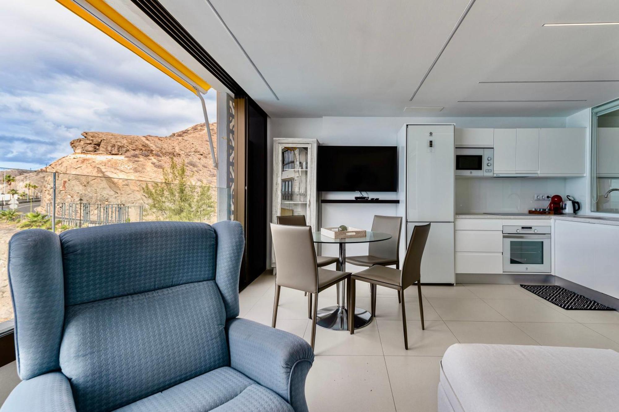 Brand New - Ocean Views - Sunset Facing Apartment Patalavaca Bagian luar foto